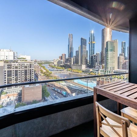 Aura2107, 2 Bedroom Apartment With Balcony, Stunning Yarra River And City Views 멜번 외부 사진